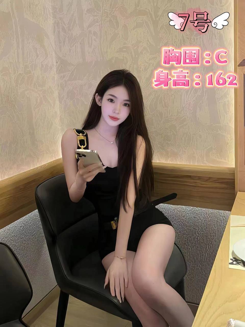 011408l85bjsm82dl6jm8s.jpg